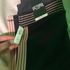 Never Worn Victoria Secret Leggings